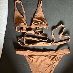 Worn once 2 piece bathing suit from tobi in beige